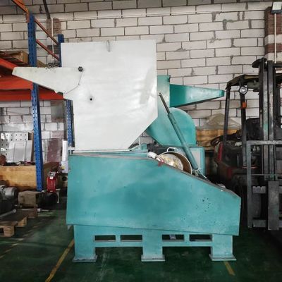 Gebruikte 1420rpm Rotary Speed Plastic pp crusher machine Recycling 880*1210*1540mm