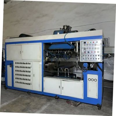 50-100 kg/h Maximale vormsnelheid Plastic vacuümvorming machine voor grootschalige productie