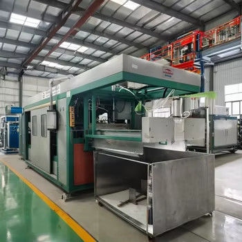 380V automatische vacuümvormende machine voor plastic taartbak Max 710mm breedte