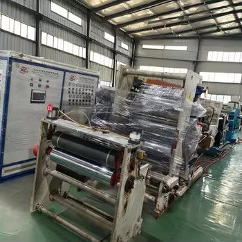 Gebruikte kunststof extruders waterkoelingssysteem Verbeteren van de efficiëntie en kostenbesparing